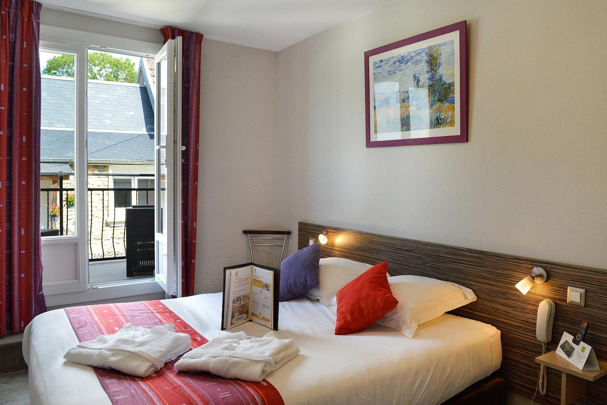 Logis Au Site Normand Hotel 3*