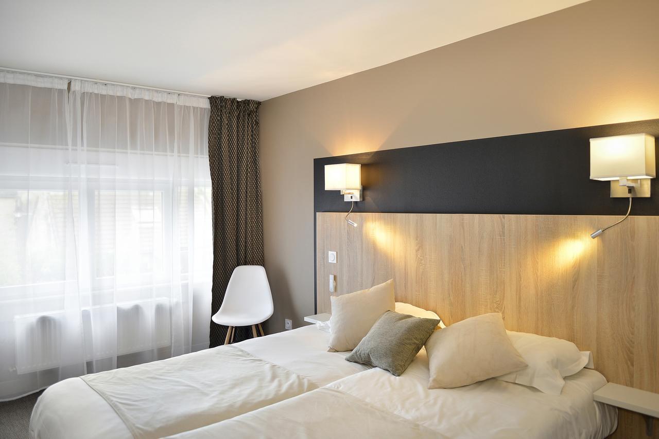 Hotel Logis Au Site Normand Clécy